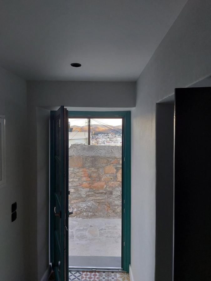Ferienwohnung Ermoupolis Hidden Gems Exterior foto